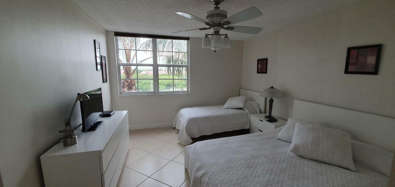 Yacht Club Aventura 2Br + 2Ba Apartment Маями Екстериор снимка